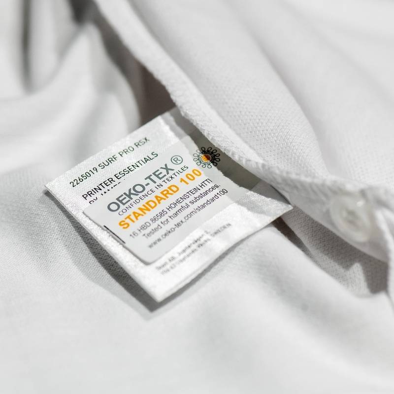 OEKO TEX label FIJNE WERKKLEDING VOOR GELUKKIGE WERKNEMERS