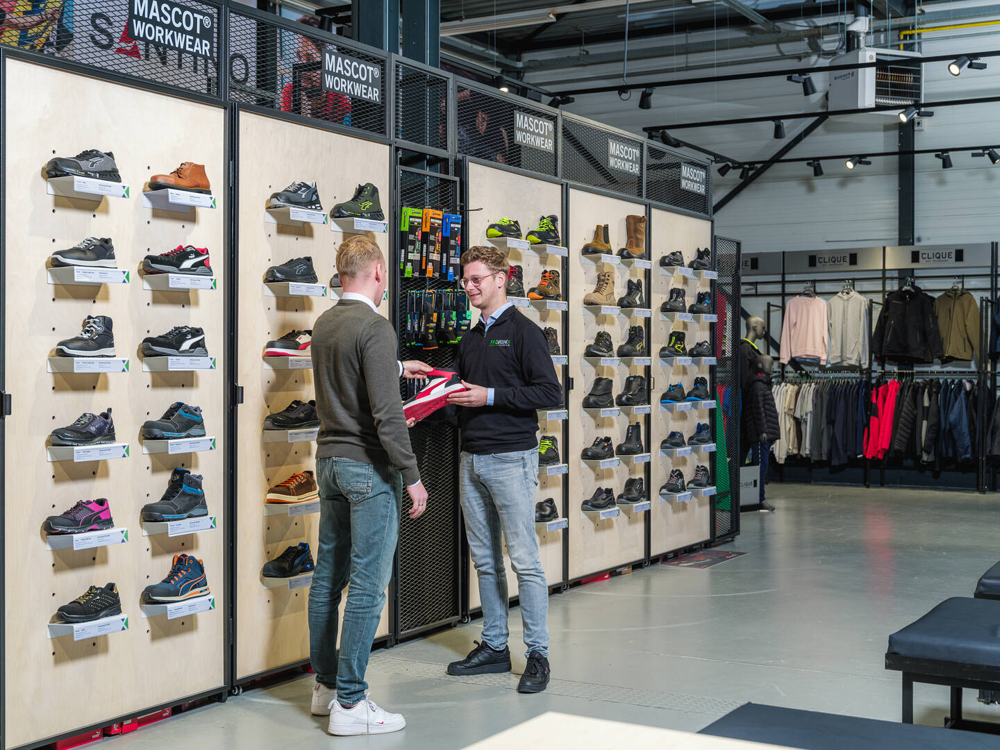 20241226 Bedrijfskleding Profimex 017 Showroom bedrijfskleding in Rijssen
